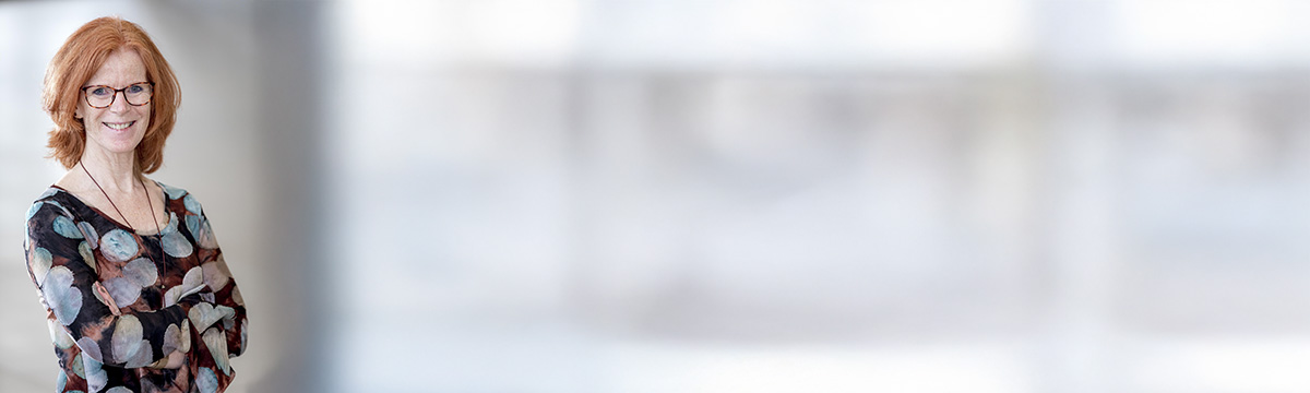 Esther Manno, Collega in de Kijker, support desk